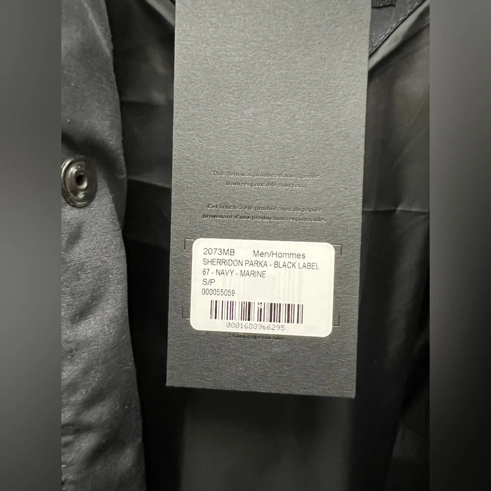 Canada Goose Sherridon Parka Black Label Men’s Small – NEW With Tags – Navy - Picture 11 of 11